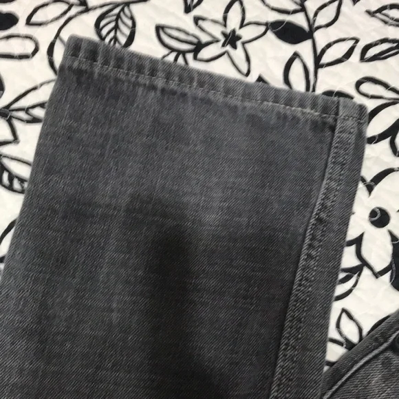 ❤️(801)Kids faded gray jeans by Levi Strauss great condition size 14 regular - Picture 4 of 9